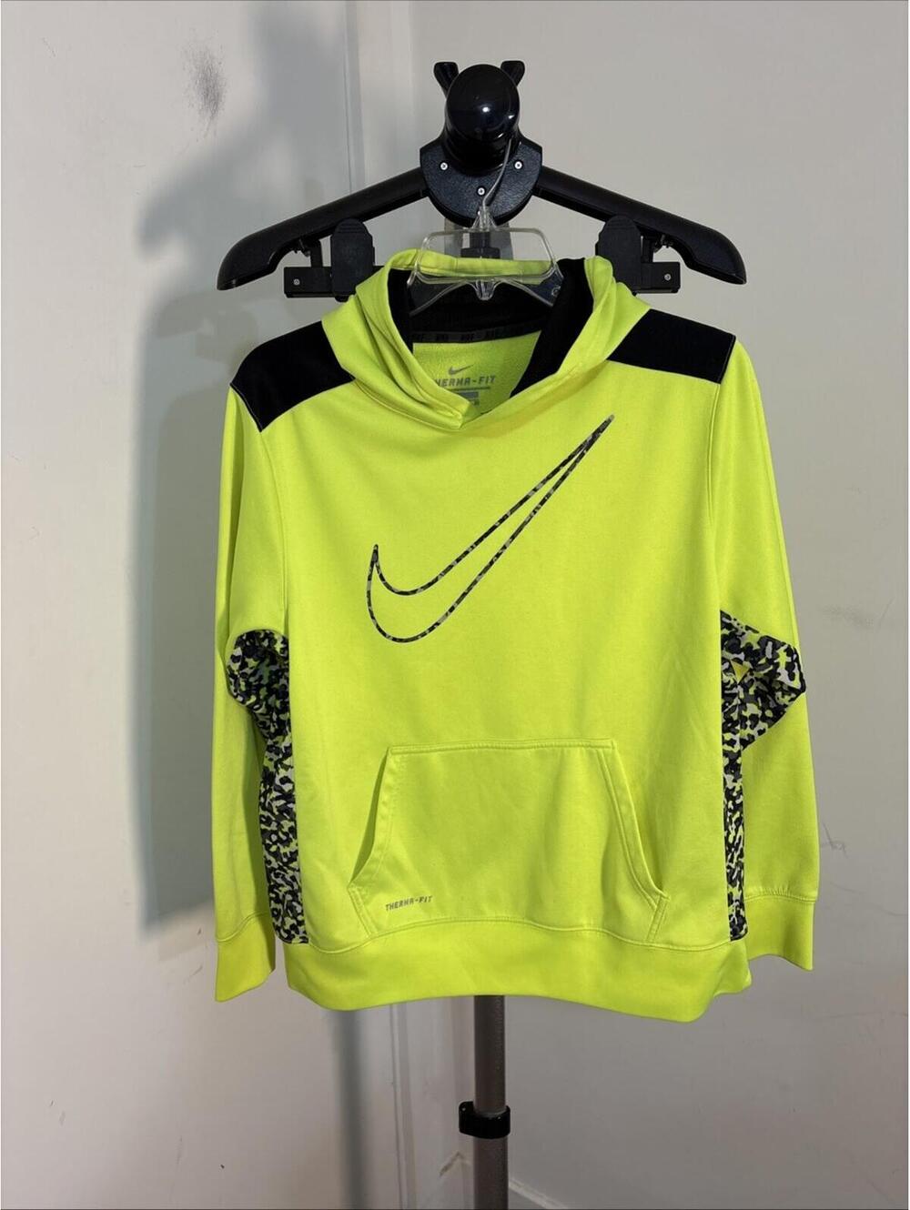 Nike Therma-FIT camo logo Hoodie XL Chest 42” Length 24”